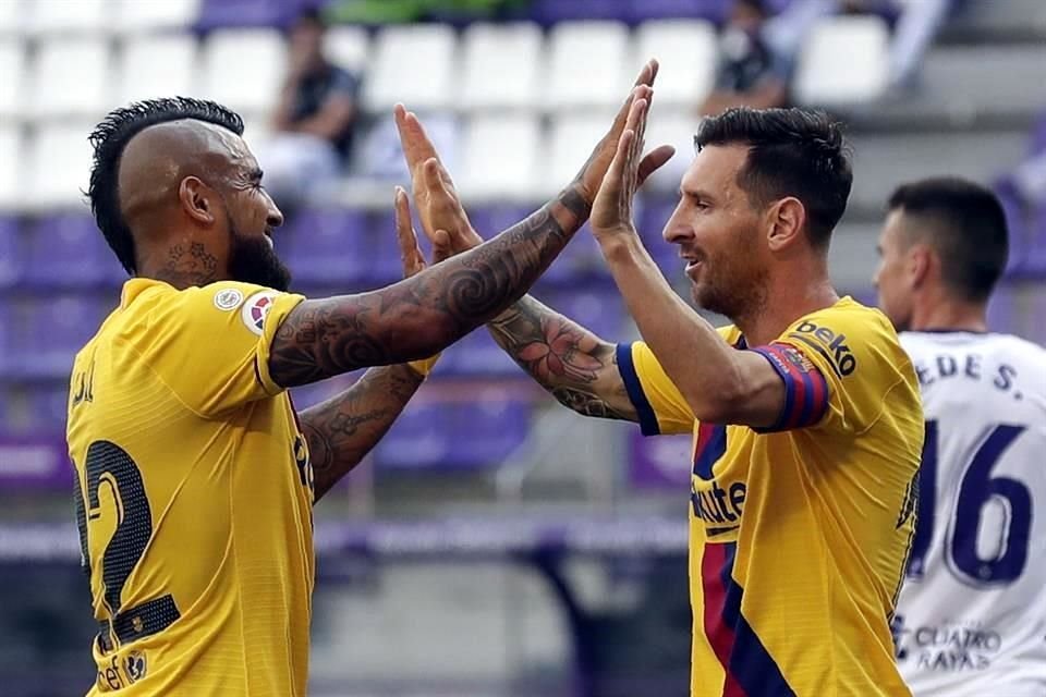 Vidal y Messi se conectaron para el gol.