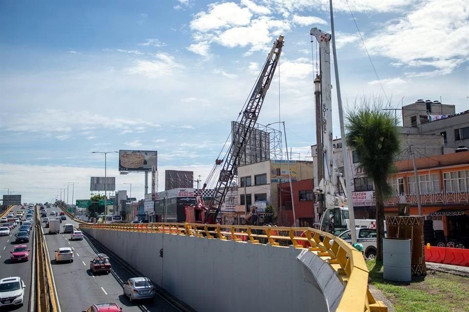 Maquinaria pesada ya es empleada en Circuito y Avenida 8, por lo que fue cerrado un tramo de la lateral.
