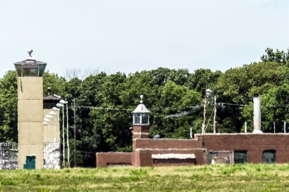 Vista de la penitenciaría, distorsionada por las olas de calor, donde fue ejecutado Purkey.