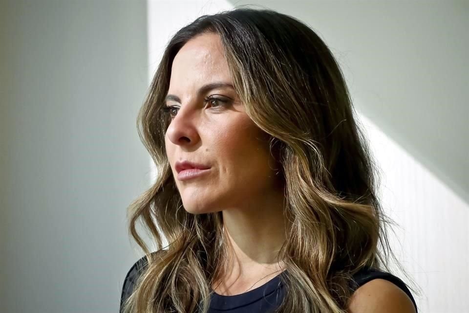 Kate del Castillo interpretará de nuevo a la narcotraficante Teresa Mendoza en la tercera temporada de 'La Reina del Sur'