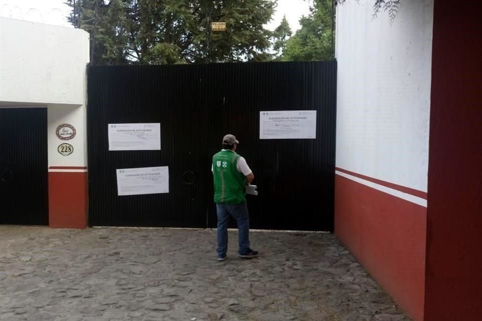 La clausura se realizó en el día del cumpleaños del senador suplente de Morena.