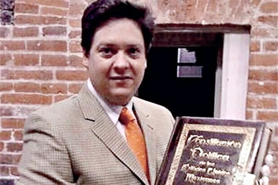 Juan Francisco , valuador.