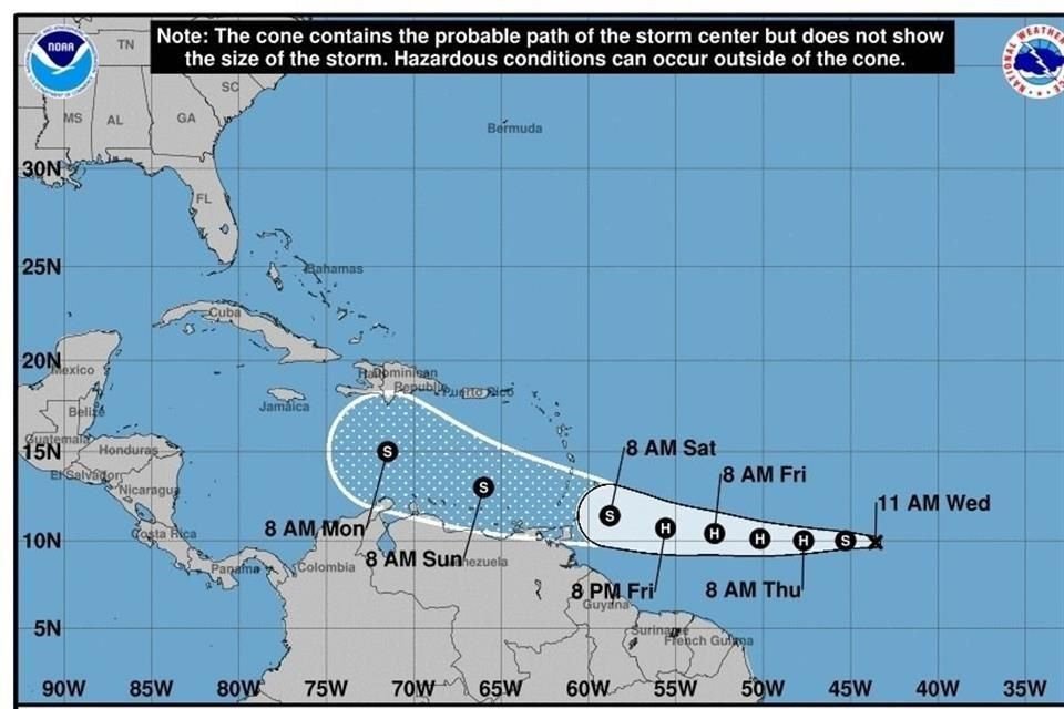 Fotografía cedida este miércoles por el Centro Nacional de Huracanes (NHC) de Estados Unidos donde se muestra el pronóstico de cinco días del paso de la tormenta tropical Gonzalo por el atlántico.