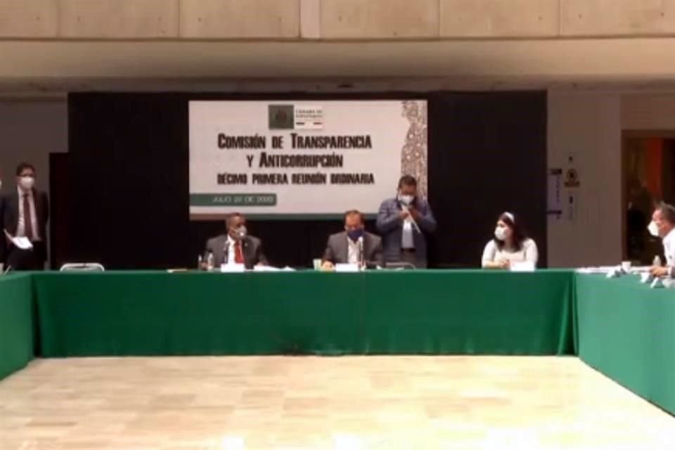 La Comisión de Transparencia sesionó para avalar la reforma impulsada por Mario Delgado.