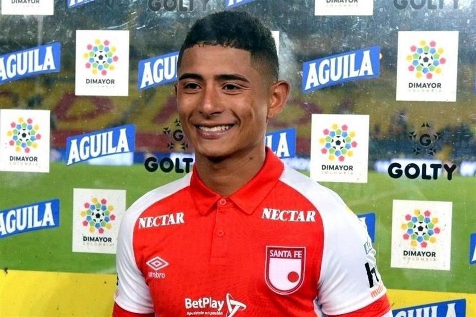 El colombiano llegó a un acuerdo con Pumas.