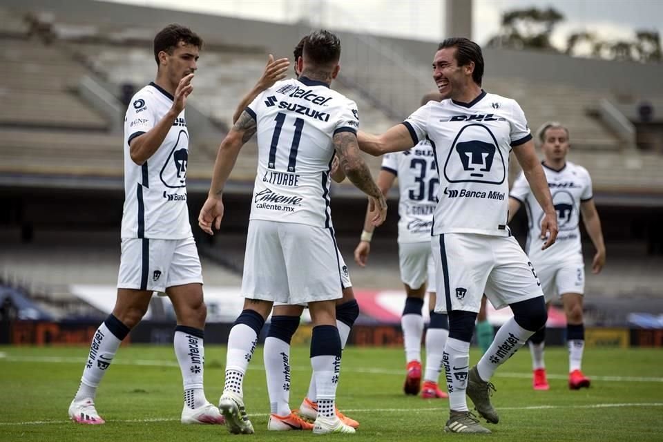 Los Pumas ganaron en la primera jornada.