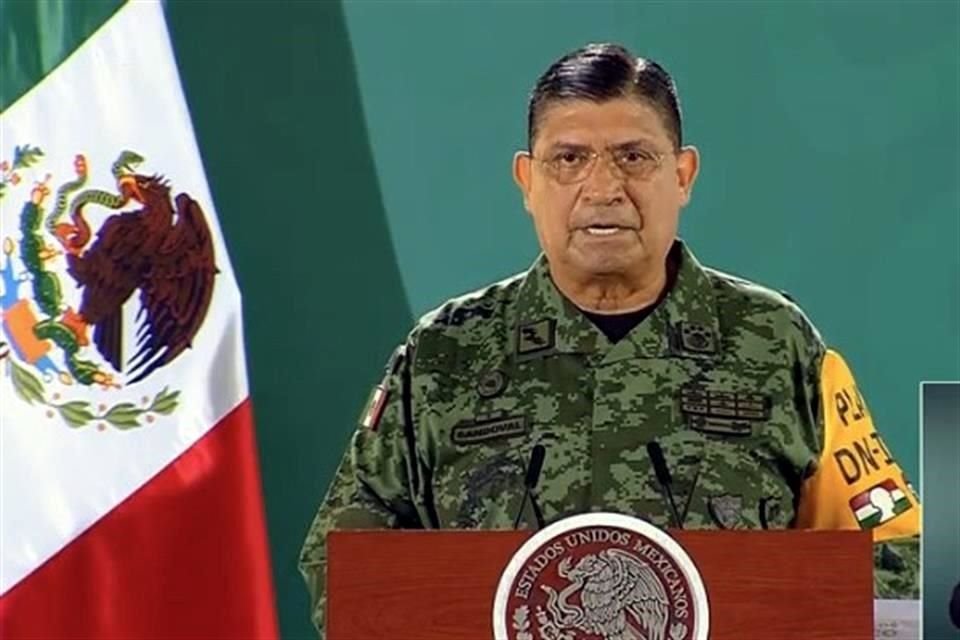 Titular de Sedena dijo que detención del 'Marro' se realizó en 15 minutos.