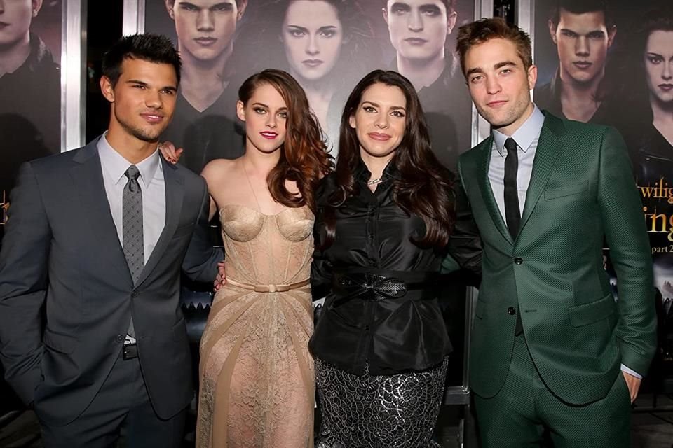 Stephenie Meyer dijo que tiene en mente dos libros más de la saga Crepúsculo, pero que no los escribirá inmediatamente.