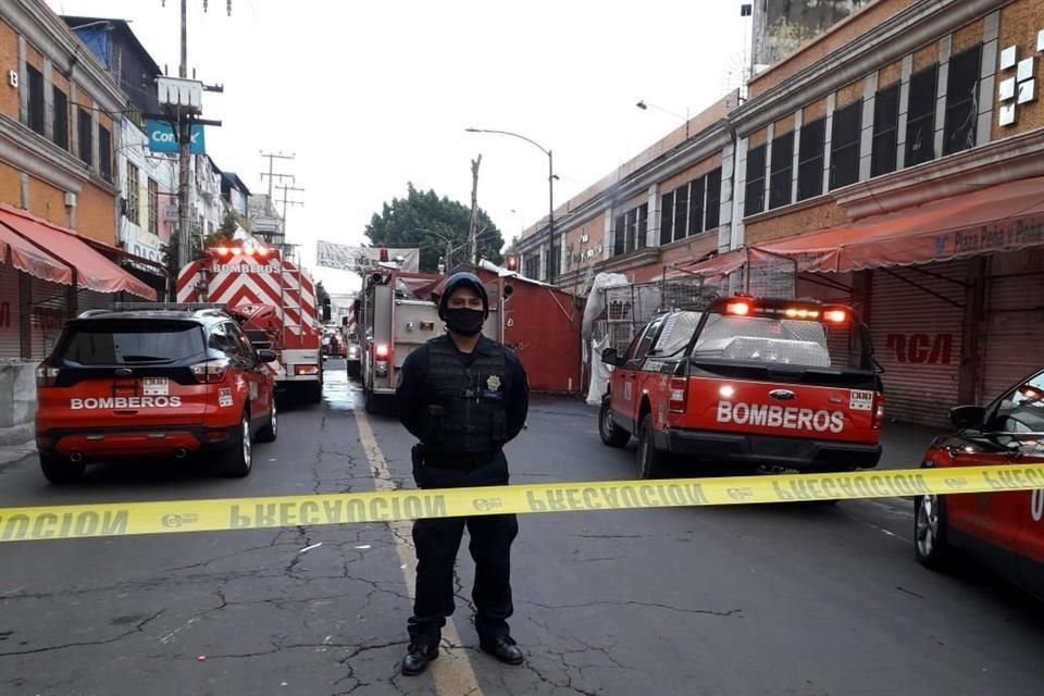 El incendio fue controlado y no hubo lesionados.