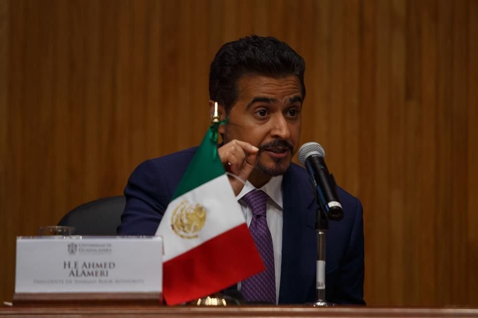 Ahmed Alameri, presidente de la Sharjah Book Authority, aseguró hace unos meses que se presentarían 100 libros traducidos al español.