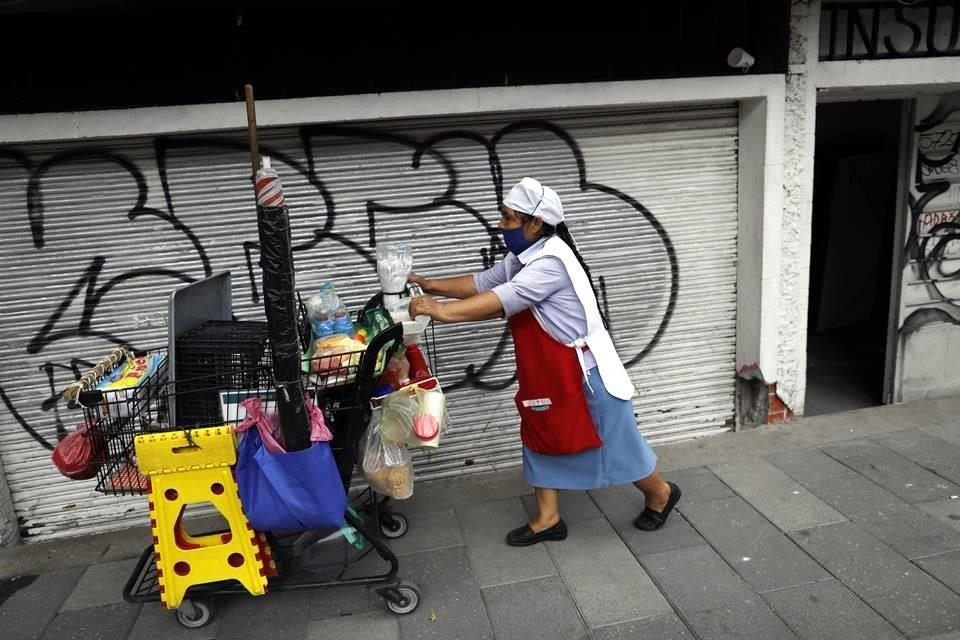 En julio, la población que se empleó en todas las formas de ocupación informal se ubicó en 27.3 millones de personas.