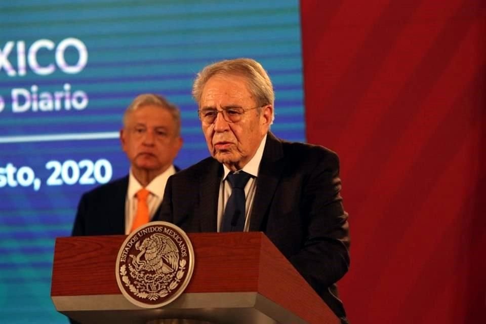 Jorge Alcocer, Secretario de Salud federal.