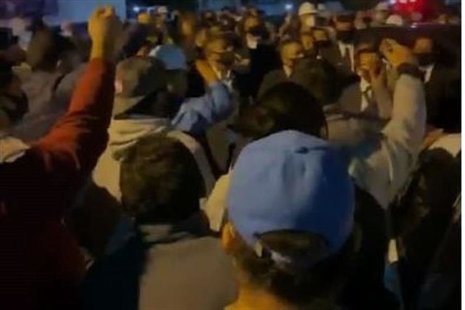 Se presumen que son persona de sindicatos externos externos a la empresa.