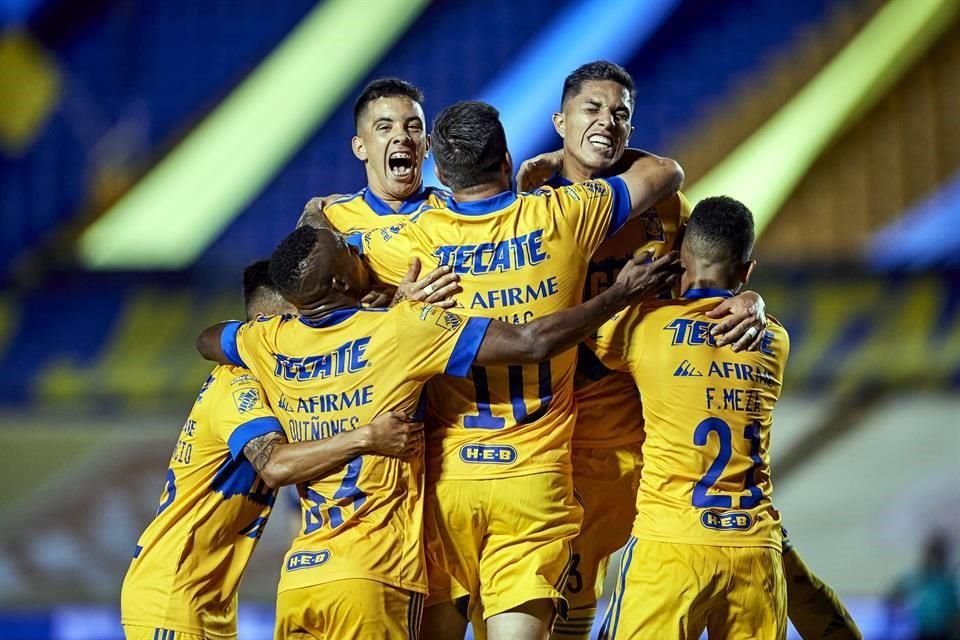 A los Tigres se les fue el triunfo.