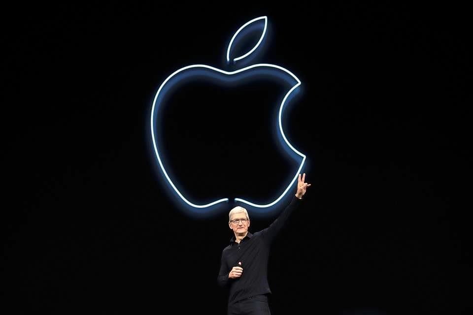 Tim Cook asumió el cargo de presidente ejecutivo de Apple hace 9 años.