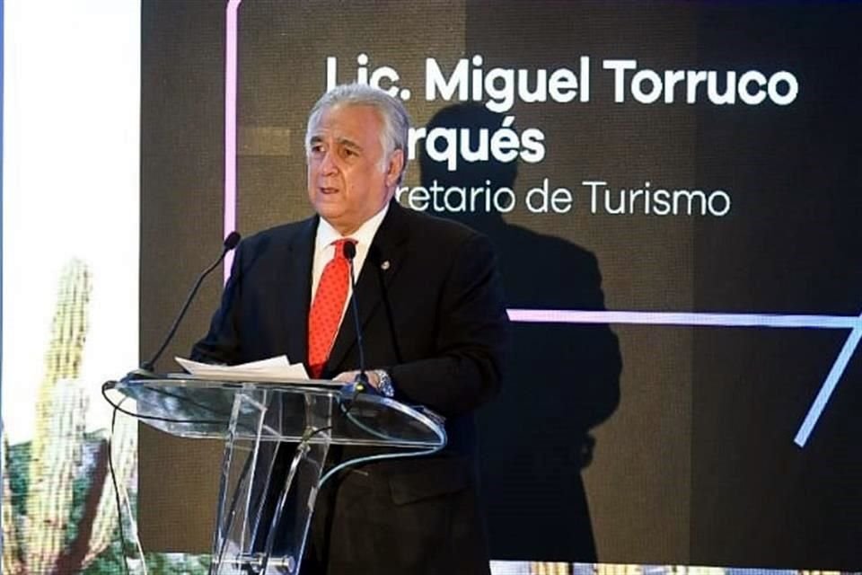 Miguel Torruco, Secretario de Turismo.