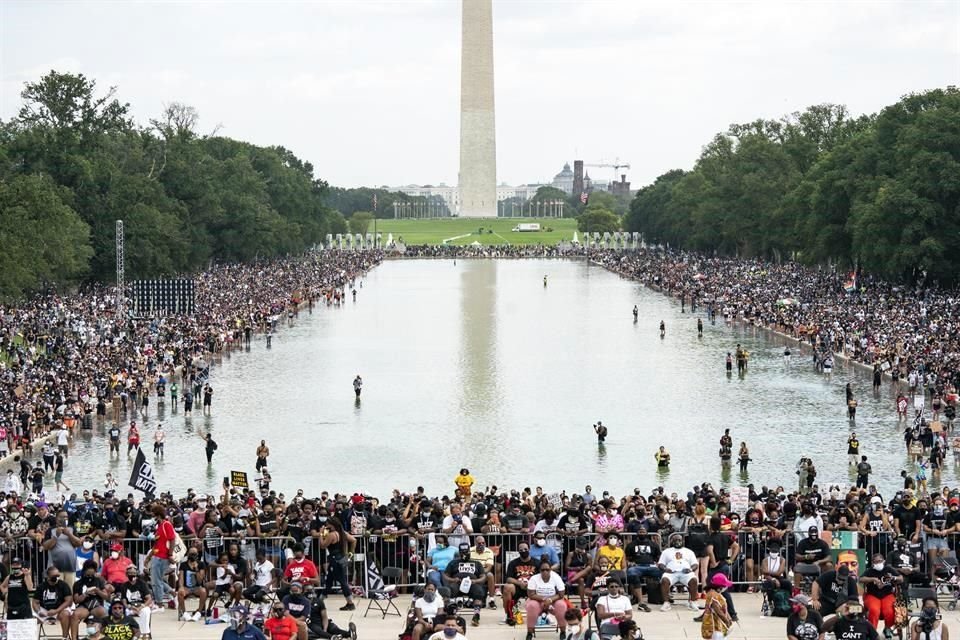 Miles de personas se congregaban en la capital estadounidense para marchar contra el racismo.