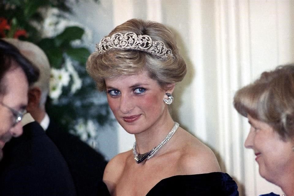 El monumento de Lady Di se colocorá el 1 de julio de 2021 en el Palacio de Kensington, el día que la Princesa cumpliría 60 años.
