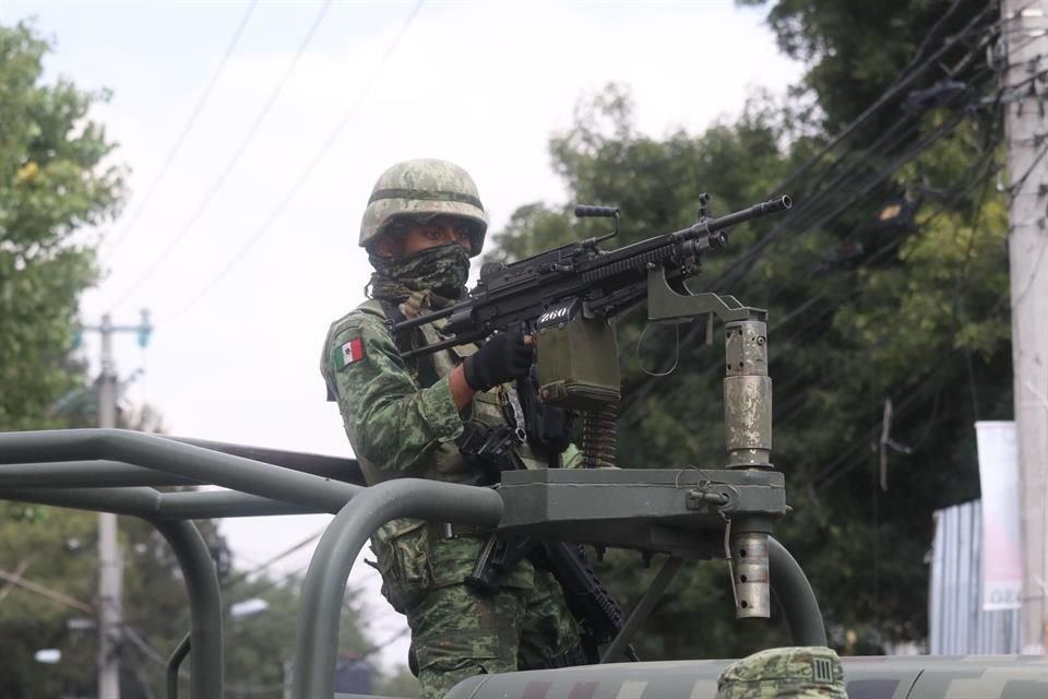 Gobierno de AMLO utiliza 71 mil 822 elementos militares para combatir crimen organizado, 30.63% más con respecto a último año de EPN.