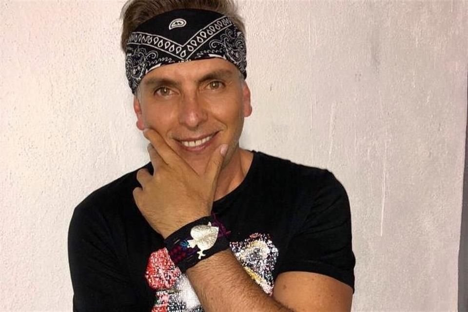 Autoridades de Jalisco confirmaron que Xavier Ortiz, ex integrante del grupo Garibaldi, se quitó la vida en una finca en Providencia, Guadalajara.