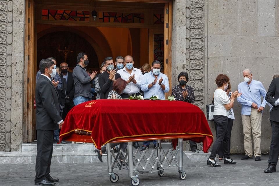 La misa de cuerpo presente que se celebró en el templo de Nuestra Señora del Sagrado Corazón.