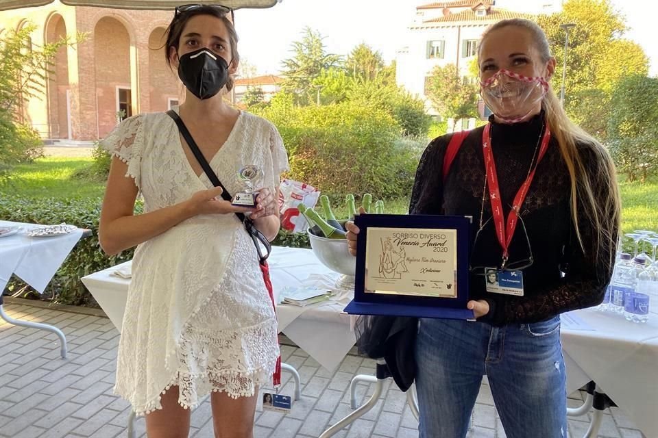 La cinta 'Selva Trágica' ganó dos premios en el Festival de Venecia, uno de ellos como Mejor Directora para Yulene Olaizola (izq.), otorgado por el Jurado de Críticos Independientes.