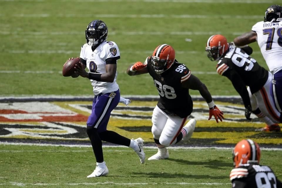 Lamar Jackson fue una verdadera pesadilla para la defensiva de Cleveland.