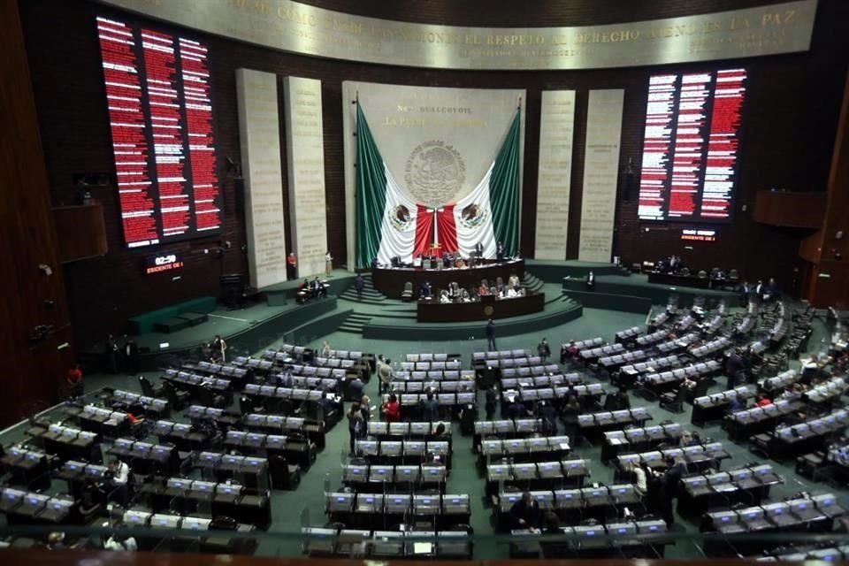 Comisión de Presupuesto en San Lázaro se alista para avalar la extinción de fideicomisos, en busca de una bolsa de alrededor de 36 mil mdp.