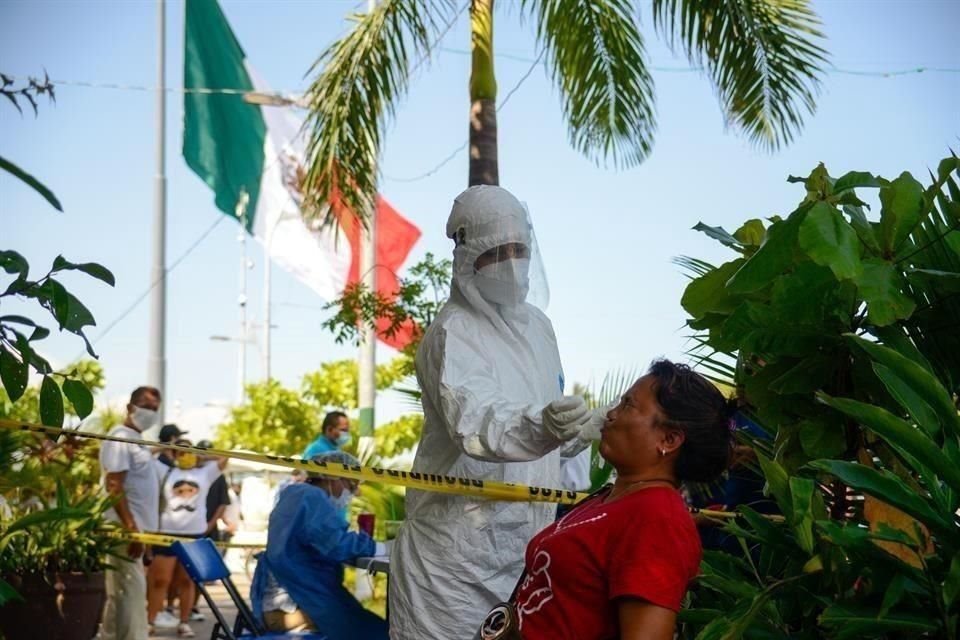 Módulo de pruebas Covid-19 en Acapulco, Guerrero.