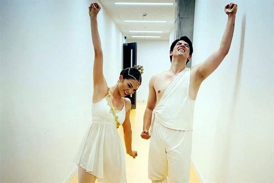 Ivana Bueno y William Yamada, quienes bailaron el el pas de deux clásico 'El Talismán'.