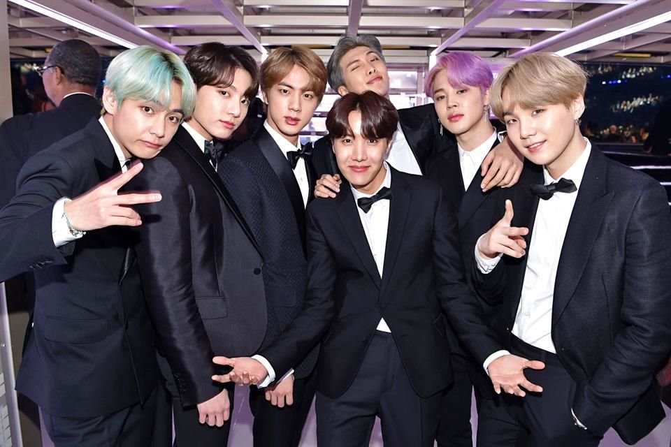 BTS dará un concierto el día de hoy y mañana vía streaming.