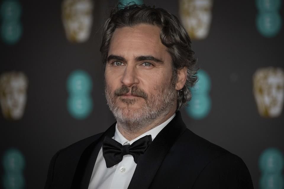 Joaquin Phoenix dará vida a Napoleón Bonaparte en una cinta biográfica que prepara el cineasta Ridley Scott.