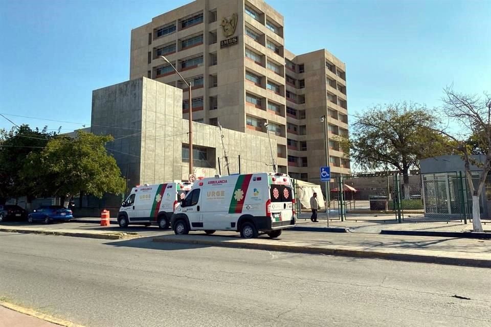 Las ambulancias fueron observadas este domingo.