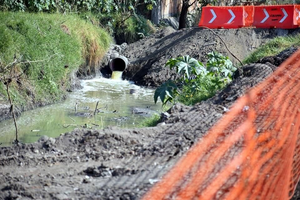 Con un presupuesto estimado de 21.9 millones de pesos, las autoridades locales entubarán 470 metros del Canal Gitana, en Tláhuac; trabajos terminarán este año.