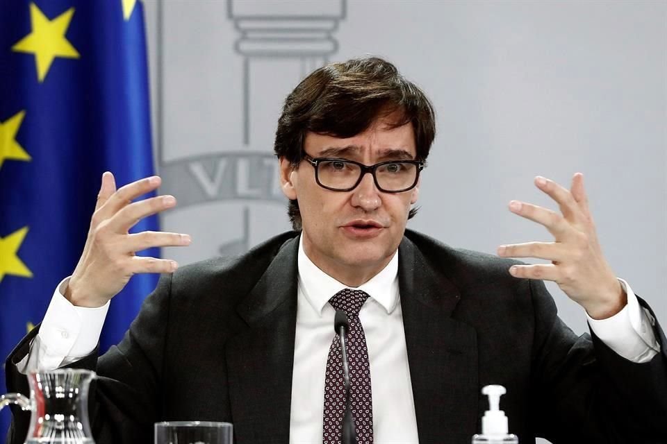 El Ministro de Sanidad, Salvador Illa durante su intervención en la rueda de prensa posterior a la reunión semanal del Consejo de ministros, este martes en Moncloa.