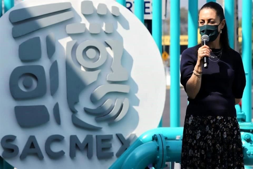 Claudia Sheinbaum durante una conferencia del Sacmex en Coyoacán.