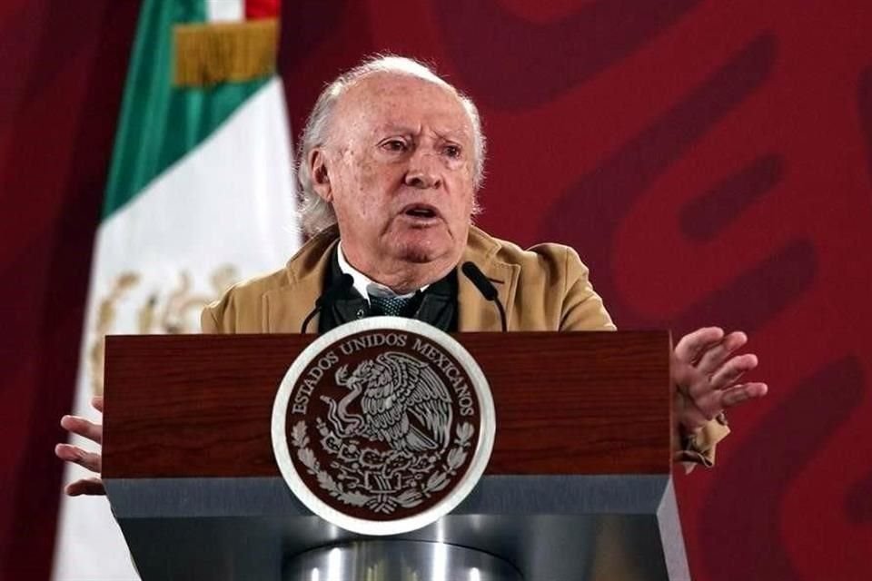 Víctor Toledo, ex titular de Semarnat.