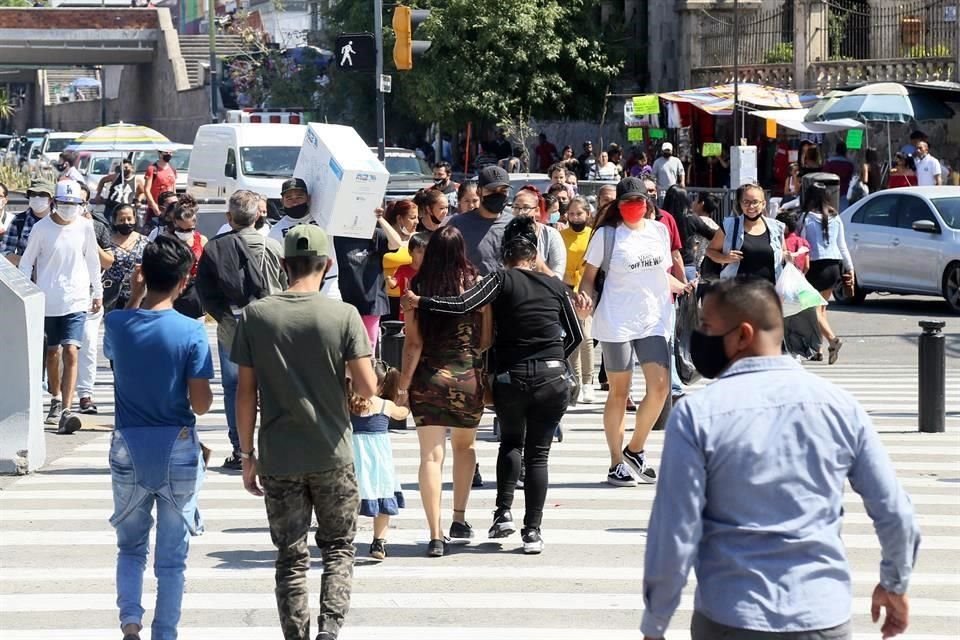 El Centro Histórico de Guadalajara registró sus calles llenas.