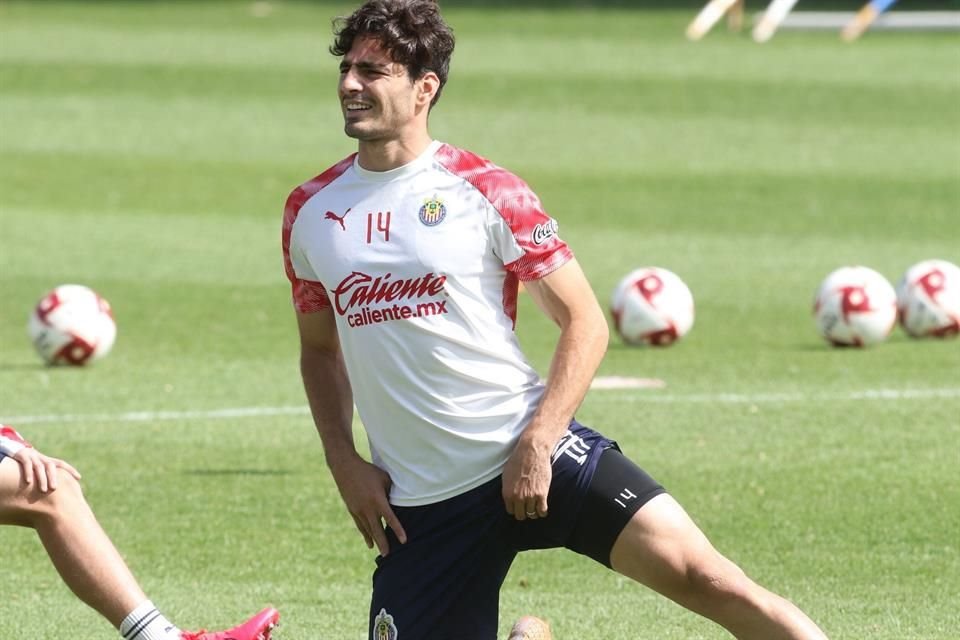 Antonio 'Pollo' Briseño confirmó ser uno de los tres casos positivos de Covid-19 en las Chivas.