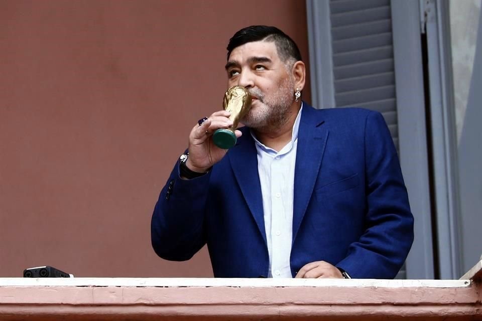 Maradona entra en cuarentena.