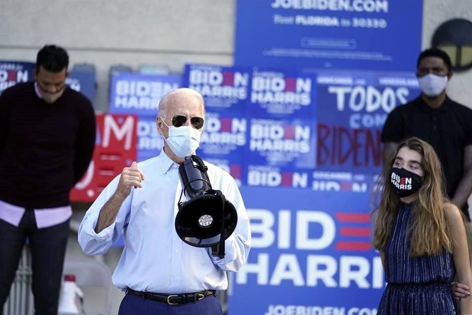 Analistas indican que el triunfo de Joe Biden 'normalizaría' la relación comercial de México y Estados Unidos.