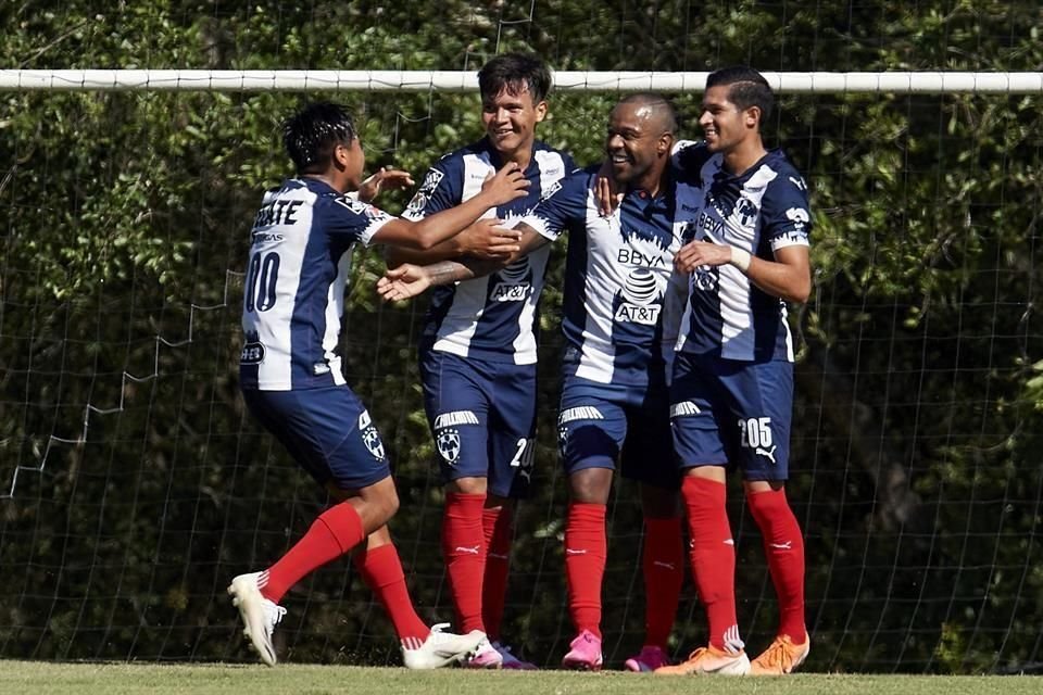 El atacante colombiano marcó un gol con la Sub 20 albiazul.