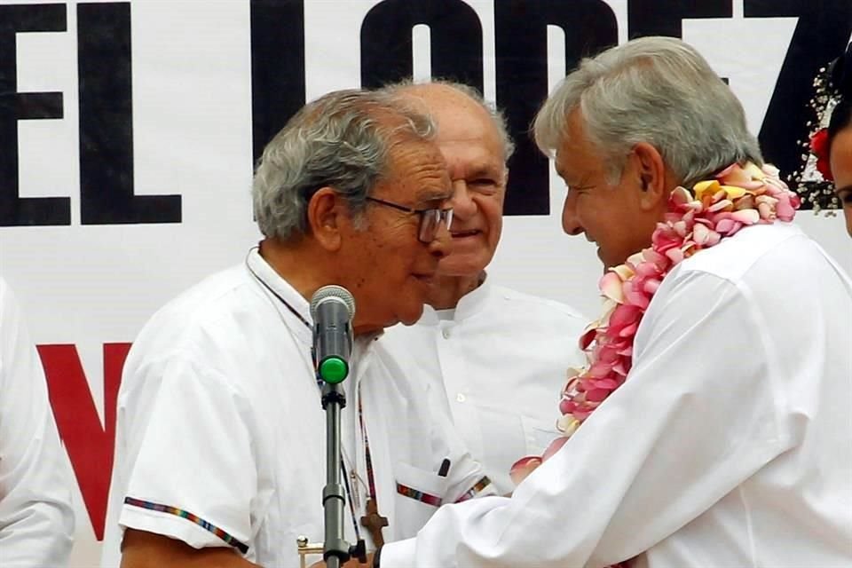 El Presidente López Obrador expresó sus condolencias por la muerte del prelado.