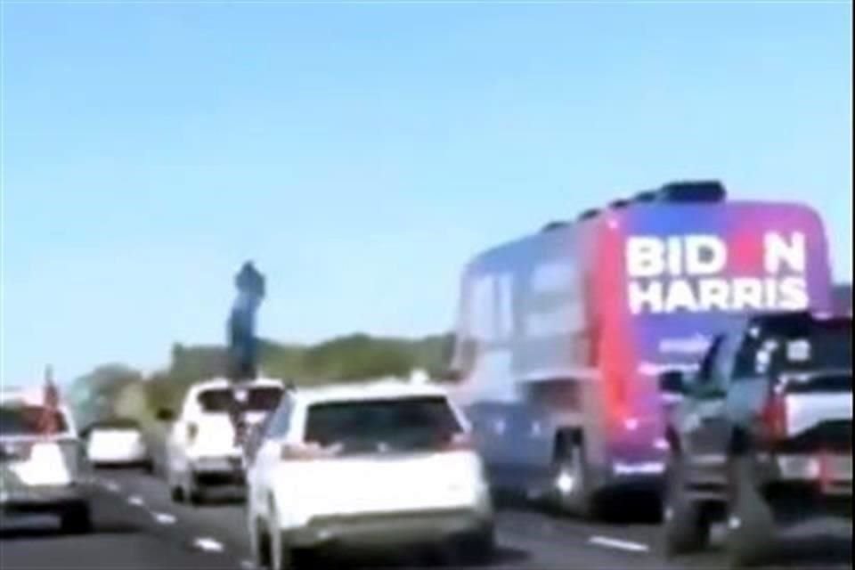 El incidente tuvo lugar en una carretera interestatal del condado texano de Hays y obligó a los demócratas a cancelar dos actos de campaña previstos.