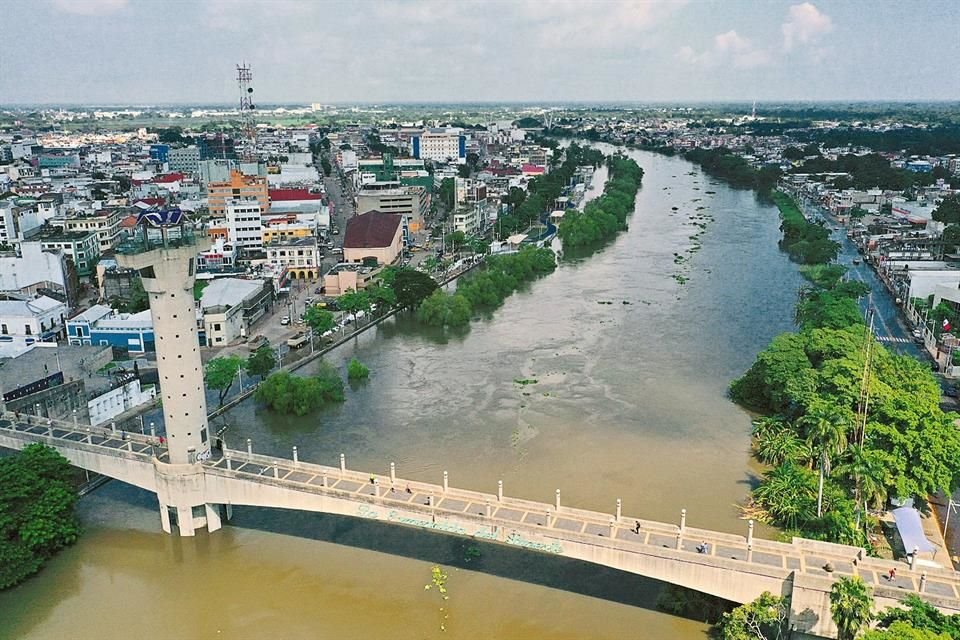 Colonias cercanas al Río Grijalva sufrieron inundaciones en Tabasco en las últimas semanas.