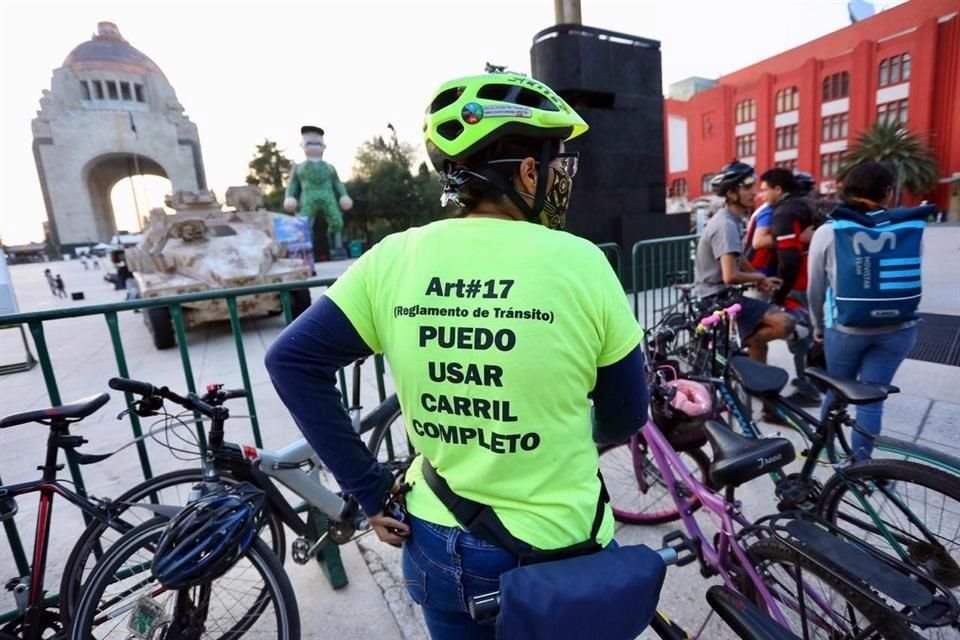 Los manifestantes exigen justicia por el caso de Mario y pidieron la renuncia del secretario de Movilidad.