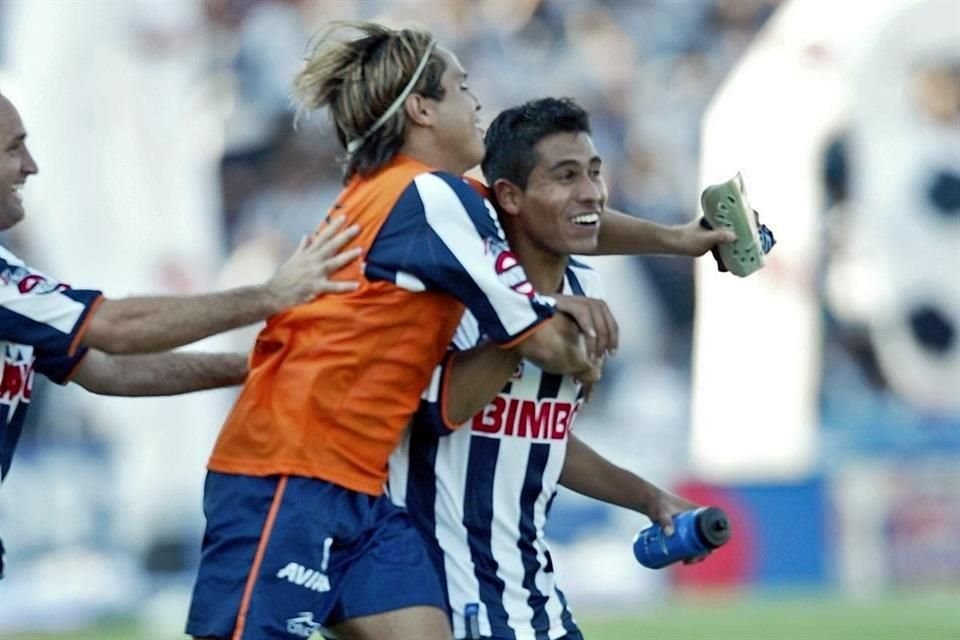 En el Clausura 2003, Rayados enfrentó al Atlas en Cuartos de Final y avanzó por marcador de 4-3 en el global.