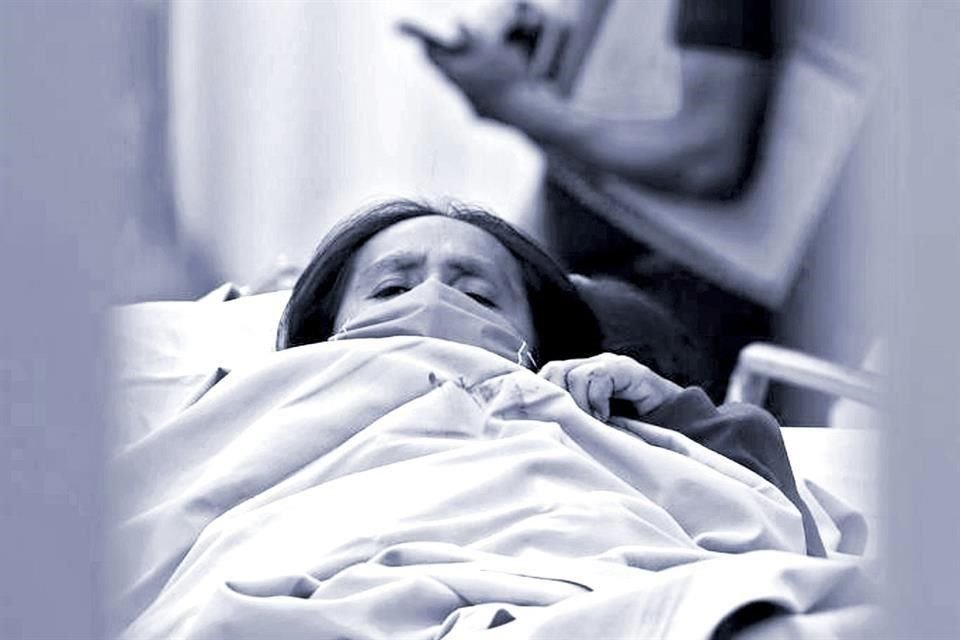 En el umbral de las 100 mil muertes por Covid en México, la Ssa ya anticipa otros 14 mil decesos que por ahora mantiene como 'estimados'.