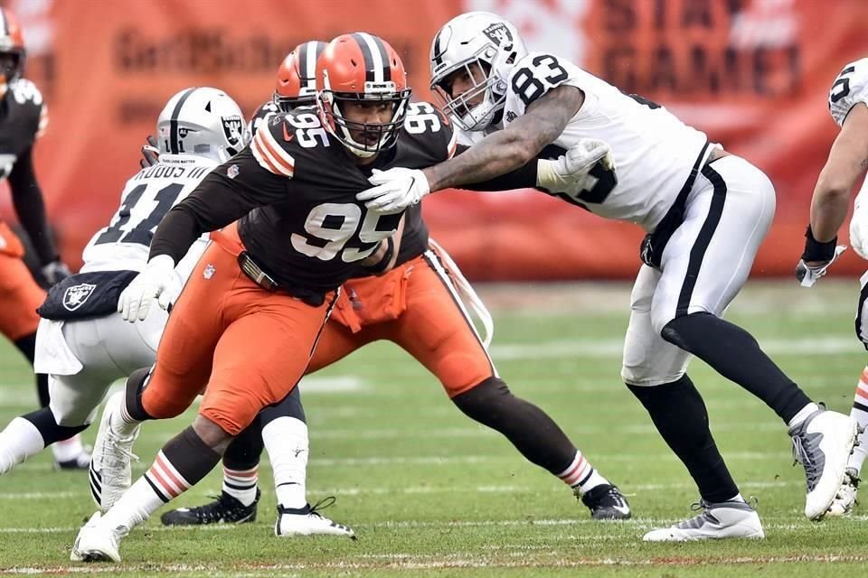 Myles Garrett (95) se pierde el siguiente partido.