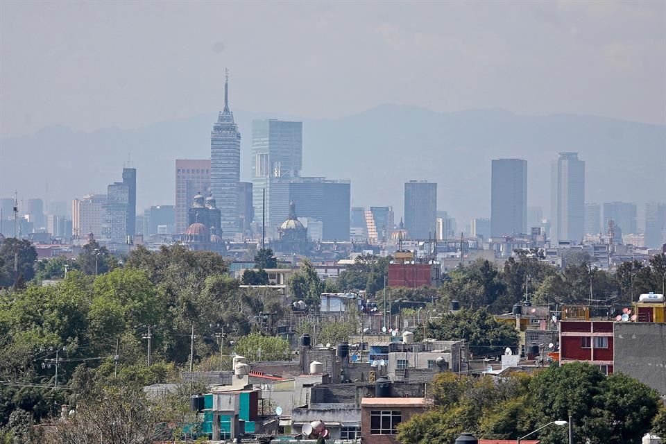 A través de Came, Gobiernos como los de CDMX y Edomex pidieron a CFE reducir uso de combustóleo, pues contaminantes podrían disparar Covid.